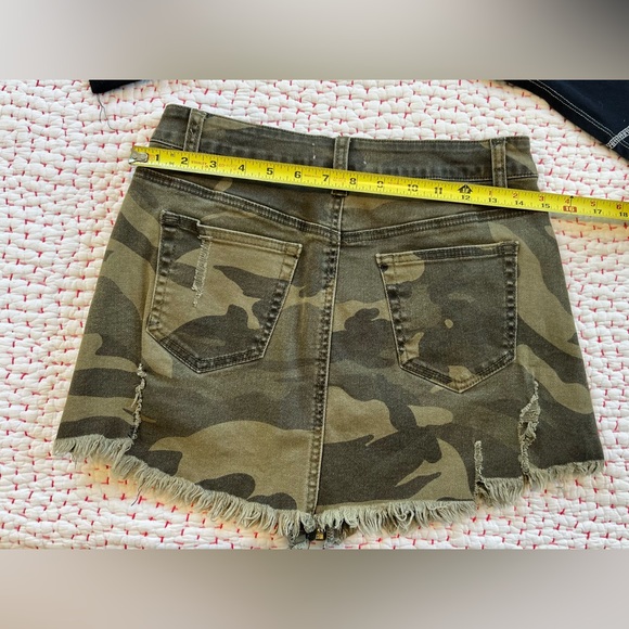 Dance Marvel Camo skirt - Picture 4 of 6